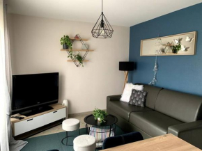 Charmant Appartement + Ascenseur + Parking Gratuit